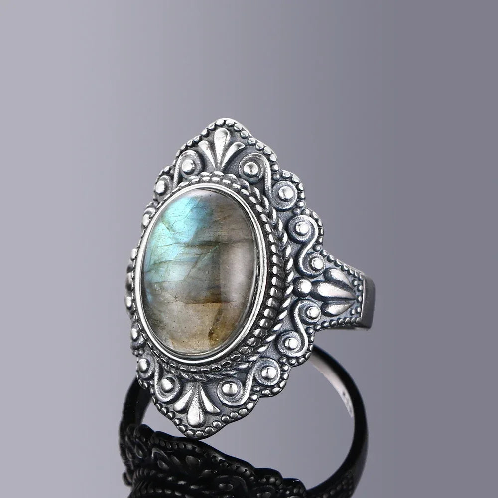 Retro Oval Natural Labradorite Rings for Women Men Silver Ring Finger Ring Retro Gemstone Rings Jewelry Party Gift