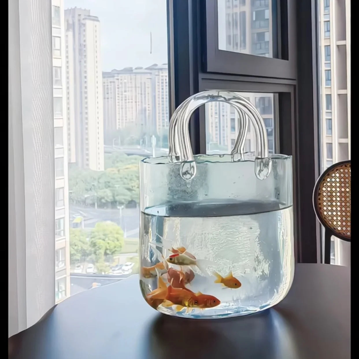 Transparent Glass Handheld Vase Creative Hydroponic Flower Arranger Living Room Decorative Tabletop Aquarium Modern Simplici
