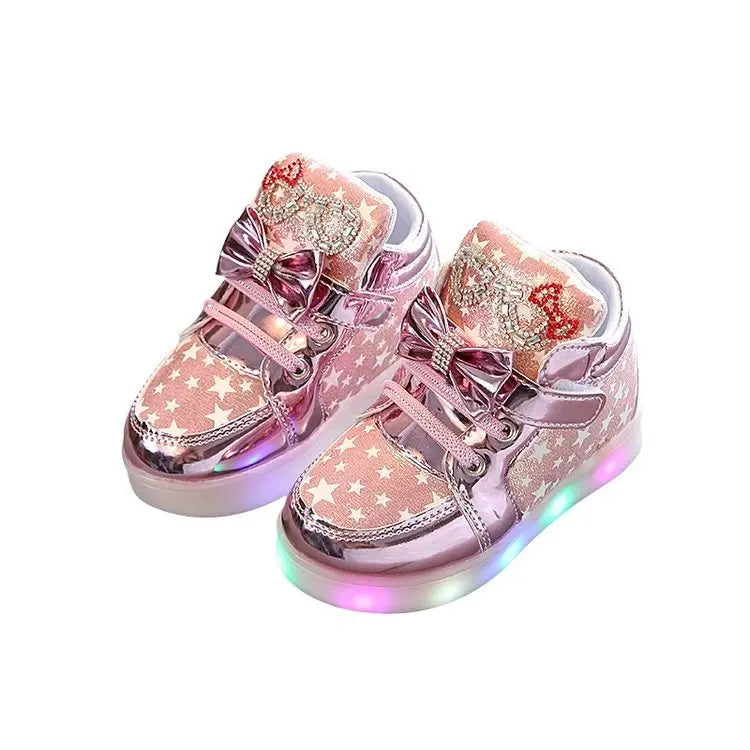 Kids LED Sneakers Girls Flash Light-up Board Shoes Spring And Autumn Children's Luminous Shoes Children's Glowing Light Sneakers