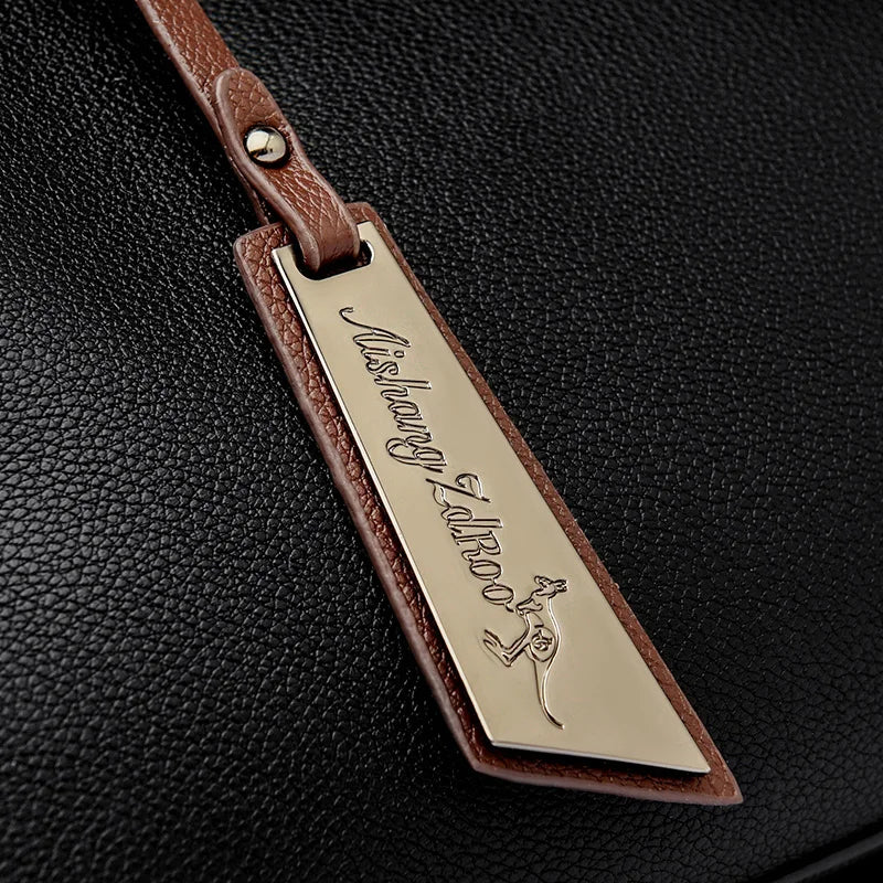 Elegant Women's Handbag Unique Handle Design Featuring a Stylish Pattern Spacious Interior Adjustable Strap Functionality