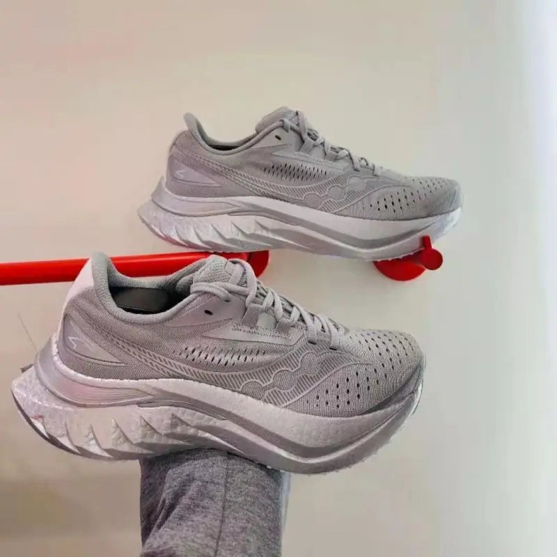 Summer Running Shoes Lightweight Mens Womens Fashion Sneakers Original Trainers Breathable Lightweight Comfortable Sneakers