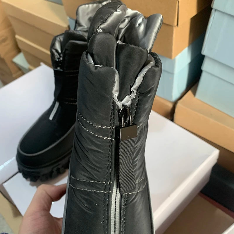 2024 Winter Snow Boots Women Plus Velvet Thickened Cold-resistant Warm Cotton Shoes Waterproof Non-slip Thick Sole