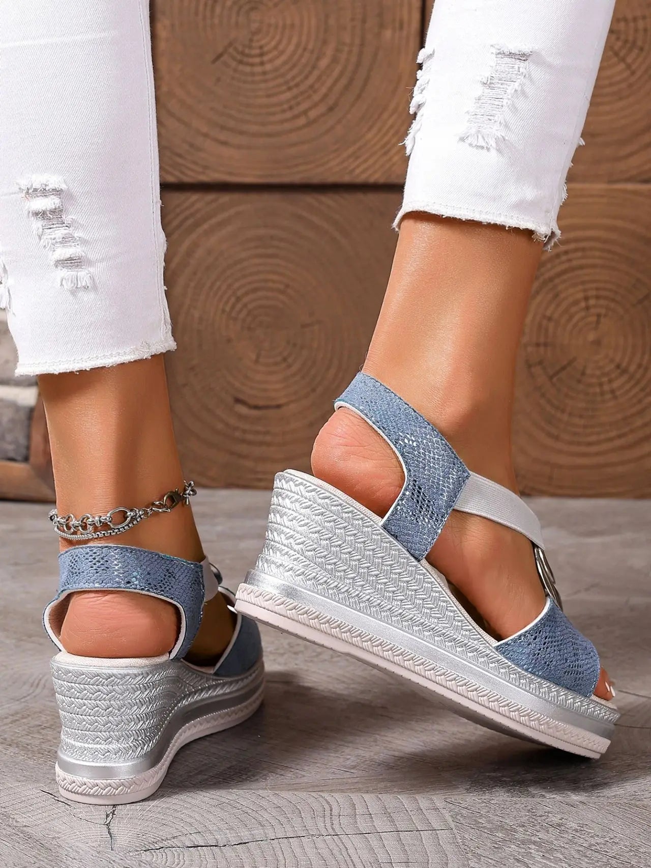 European and American women's sandals 2025 Summer New metal buckle fish-mouth casual thick-soled wedge heel sandals