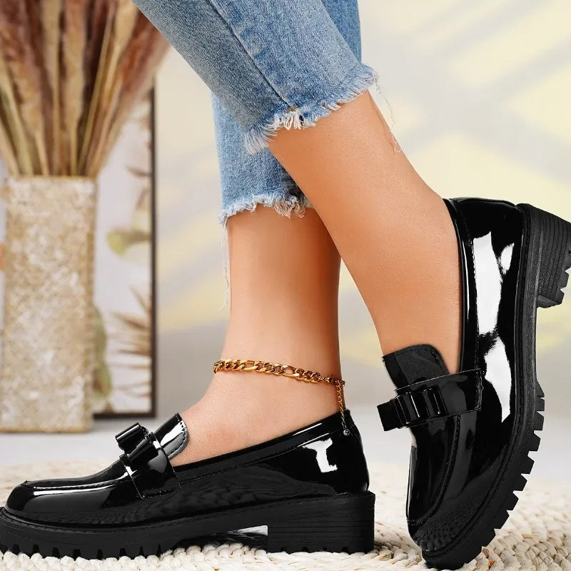 2025 Summer New Sexy Round Toe Retro Solid Color Mary Jane Lolita Shoes Designer Casual Shopping Womens High Heels Zapatos Mujer