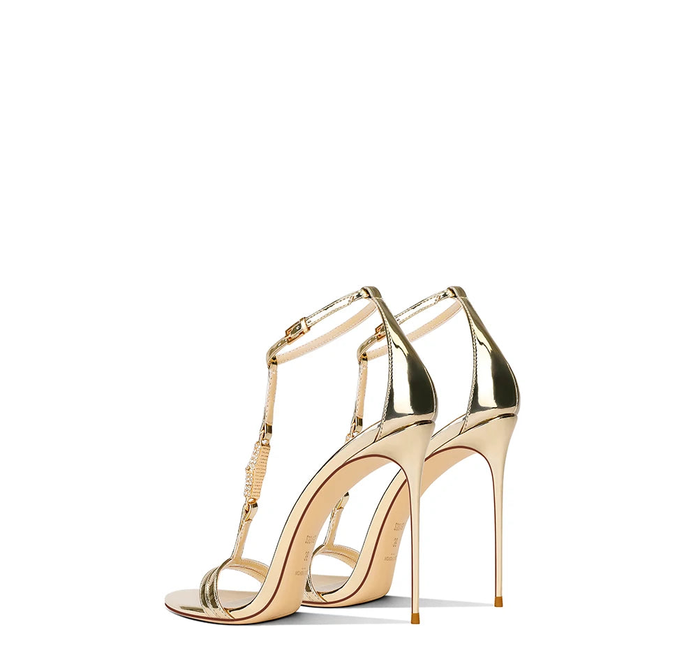 Thin high-heeled sandals summer new rhinestone T-band patent leather shoes banquet large size small size low-heeled women's shoe