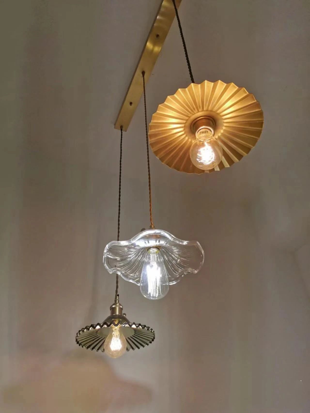 IWHD Nordic Style Simple LED Pendant Light Fixtures Bedroom Living Room Bar Colorful Glass Copper Hanging Lamp Lights Edison