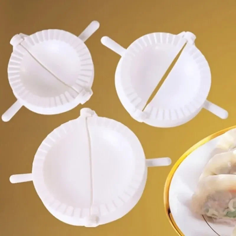 7-9cm Plastic Dumpling Tools Simple DIY Dumpling Molds Dough Press Mold Cooking Pastry Chinese Food Dumplings Maker Kitchen Tool