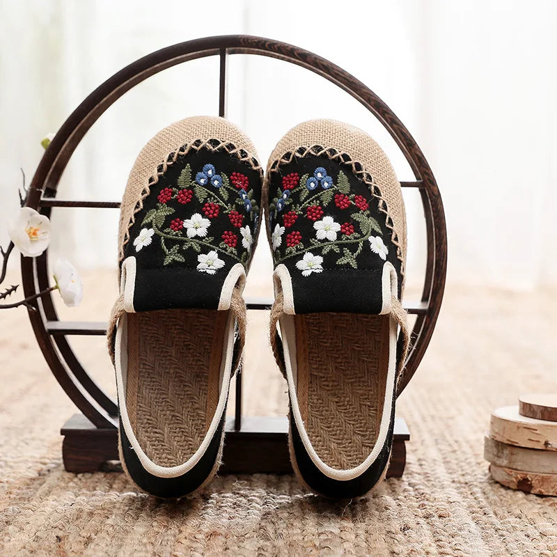 Canvas Shoes Women Linen Retro Bohemian Slip-On Flat Comfortable Loafers Ladies Casual Embroidered Hemp Sole Sneakers