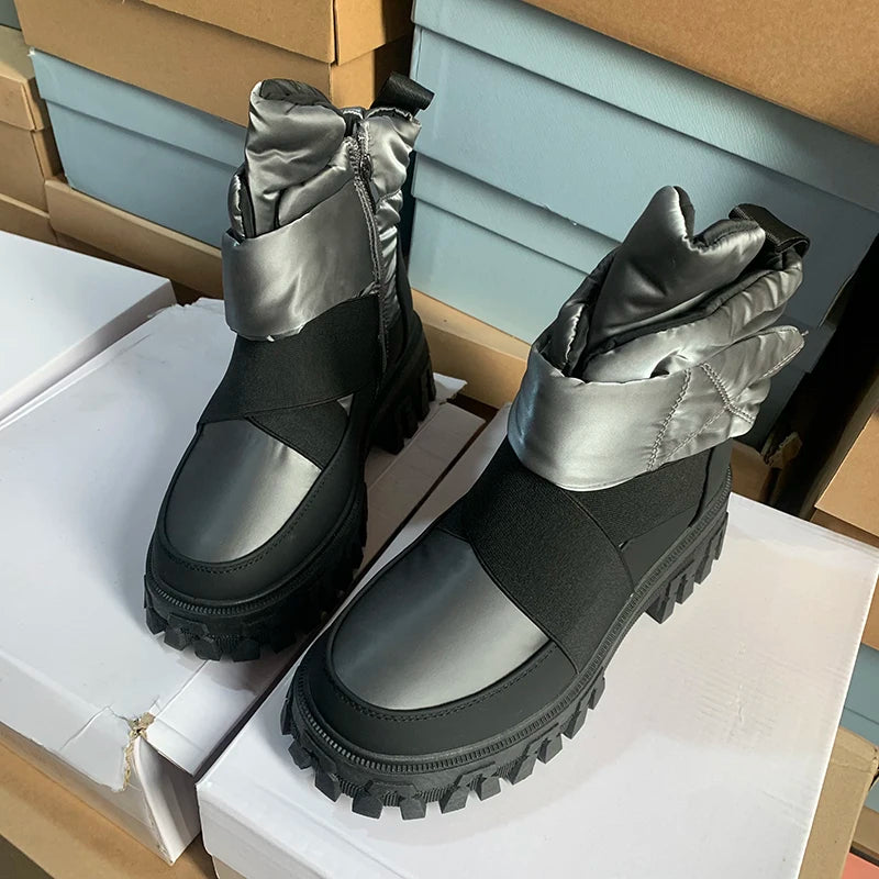 2024 Winter Snow Boots Women Plus Velvet Thickened Cold-resistant Warm Cotton Shoes Waterproof Non-slip Thick Sole