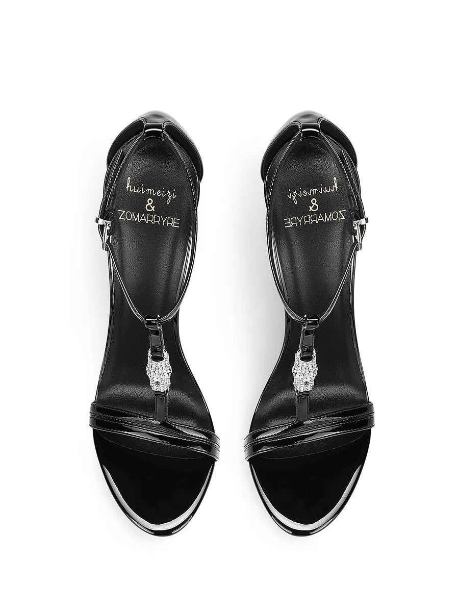 Thin high-heeled sandals summer new rhinestone T-band patent leather shoes banquet large size small size low-heeled women's shoe