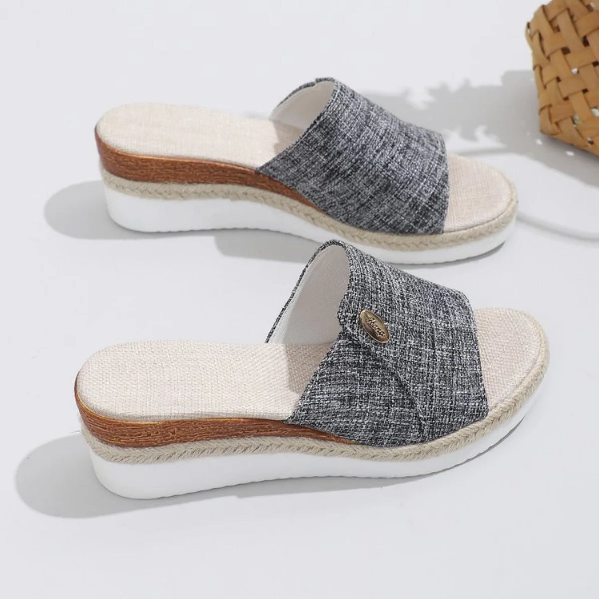 Wedge Heel Slippers Women Summer Shoes Women's Sandals Casual Indoor Outdoor Slipper Sandals for Beach Zapatos Mujer Slippers