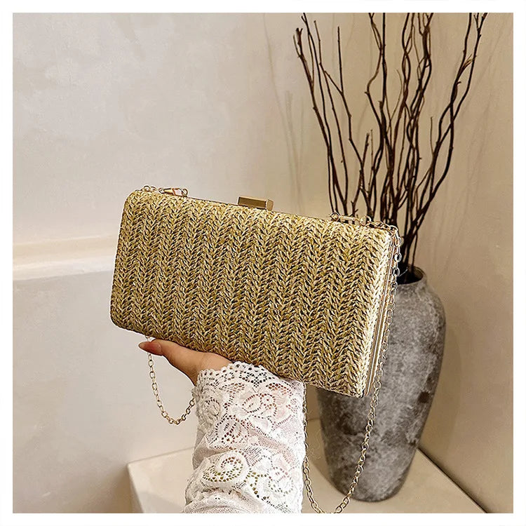 Brand New in 2025 Summer! Women's Woven Handbag. This Fashionable Style Can Be Carried As A Shoulder or Crossbody Bag