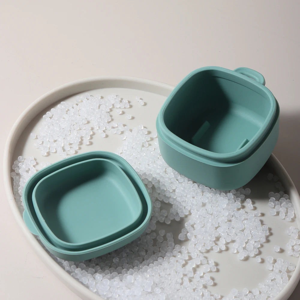 New arrival Hot Sell thick Baby Pacifier Case food storage box Silicone Nipple Cover for infant