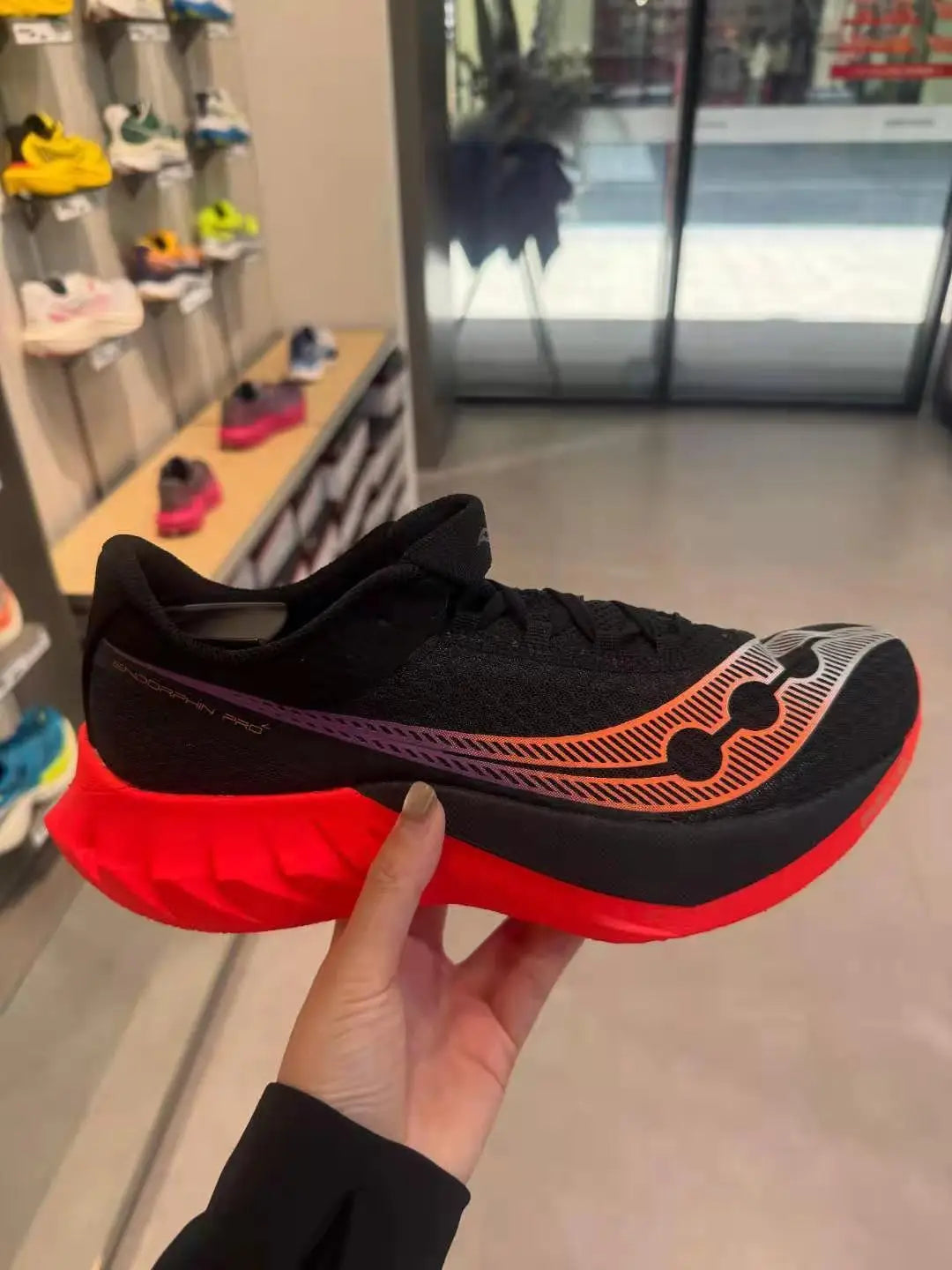 Summer Running Shoes Lightweight Mens Womens Fashion Sneakers Original Trainers Breathable Lightweight Comfortable Sneakers