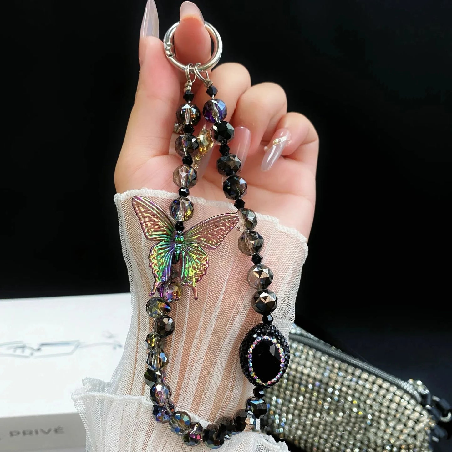 Light Luxury And High-end Phone Chain Three-dimensional Butterfly Crystal Pendant Chain Diamond Beads Keychain Anti-loss rope