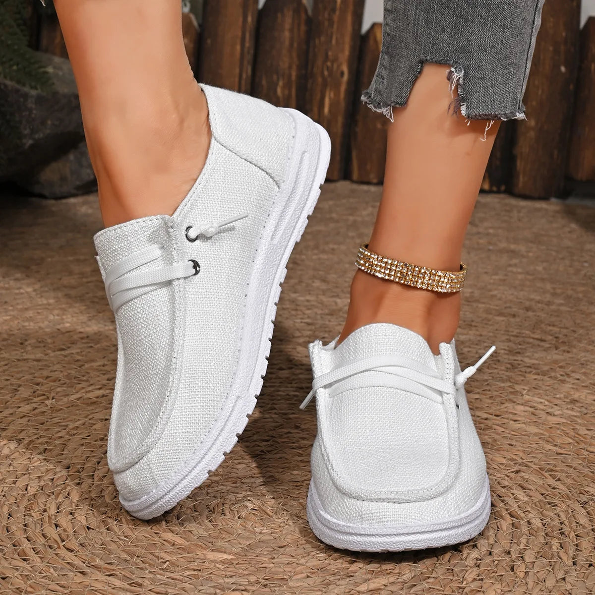 Lightweight Women Canvas Shoes Women Casual Sneakers Breathable Loafers Comfortable Solid Color Soft Sole Shoes Designer Shoes