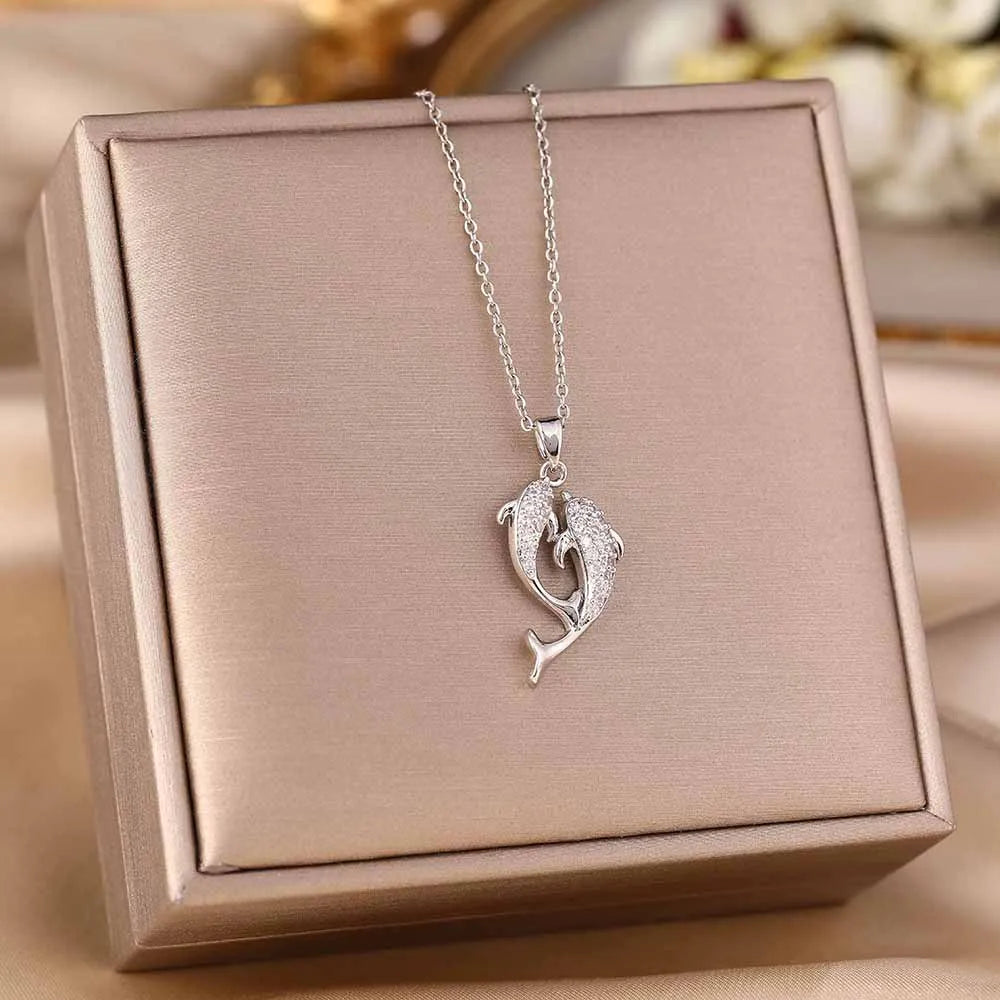 Exquisite titanium steel necklace with dolphin pendant, sparkling zircon, women's lock collar chain jewelry