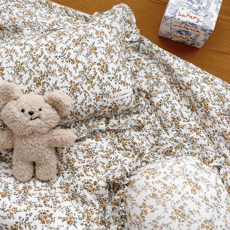 Korean Vintage Floral Printed Ruffled Cotton Baby Duvet Cover Kids Children Infant Cot Crib Duvet Covers Quilt Cover Bedding