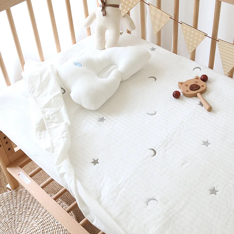 Korean Pure Cotton Quilted Baby Cot Crib Fitted Sheet Bear Cherry Loquat Embroidery Kids Infant Cradle Bed Sheets Mattress Cover