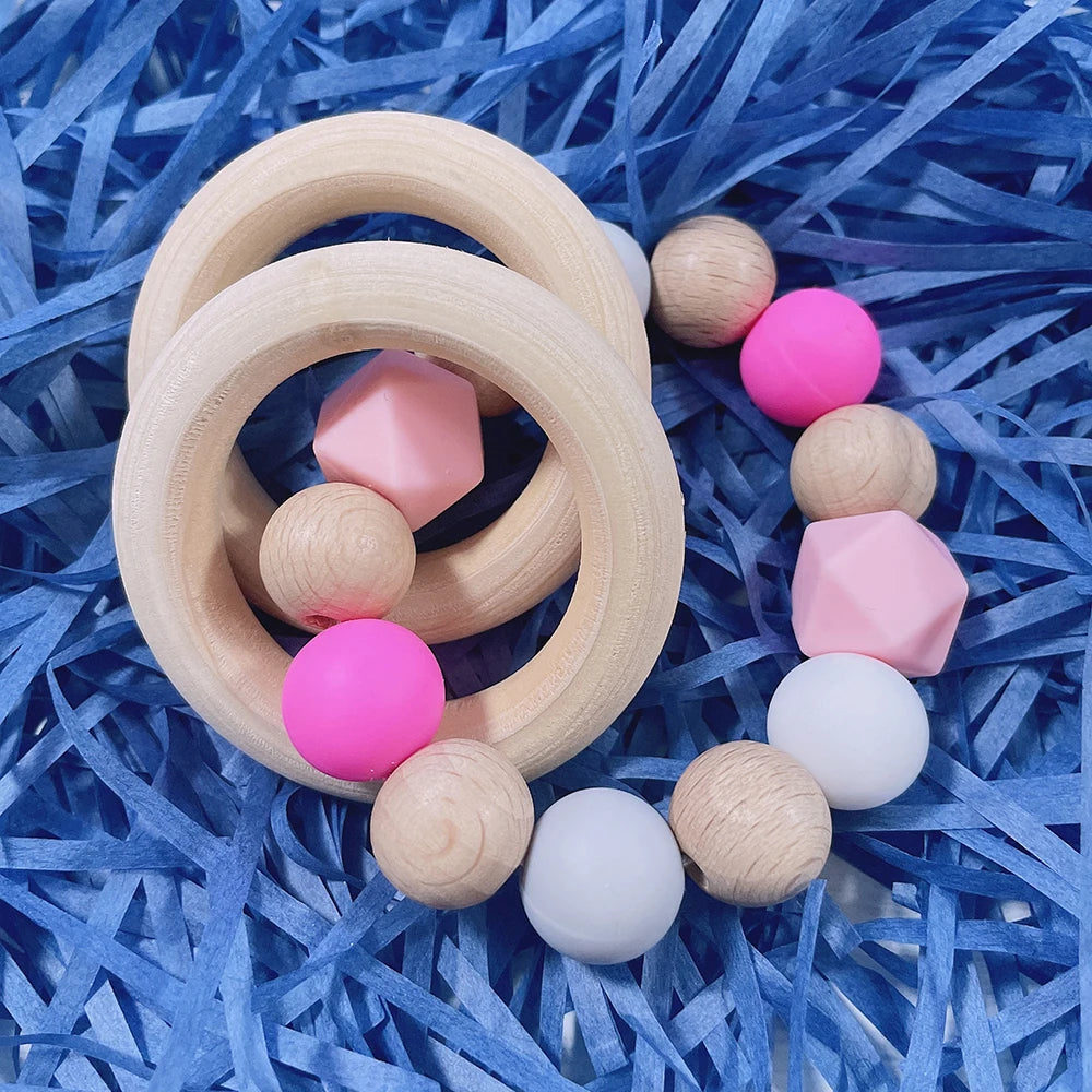 Baby Teether Bracelet Crochet Wood Crafts Engraved Bead Food Grade Silicone Beads Wood Animal Pendant Teething Toys For Rattle