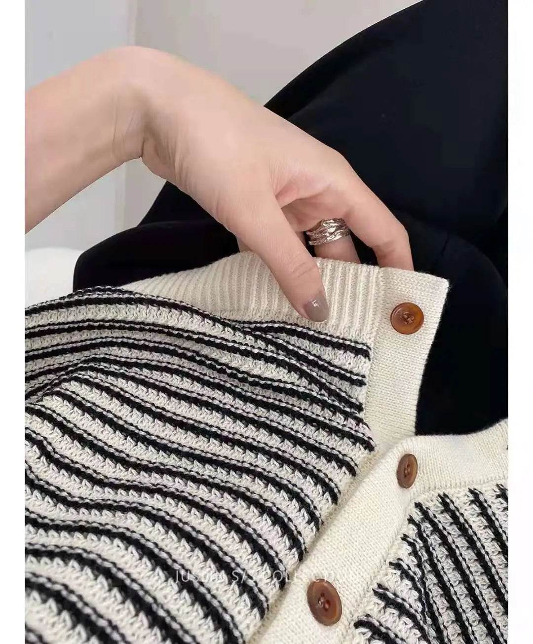 Cardigan Women Summer Breathable Elegant Striped Trendy New Single Breasted Short Sleeve Knitted Jumpers Female O-neck Tender BF - AIAZ