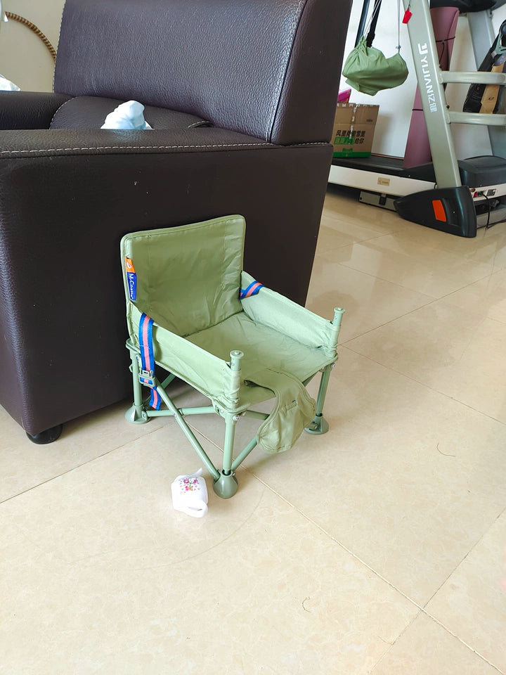 Foldable Baby Highchair with Anti-Slip Seat-Multi-Functional Feeding Chair for Outdoor Easy-Clean Portable Design for Beach