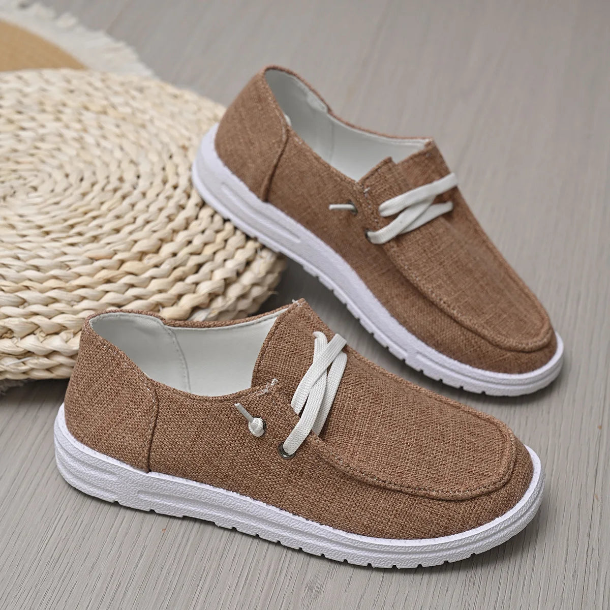 Lightweight Women Canvas Shoes Women Casual Sneakers Breathable Loafers Comfortable Solid Color Soft Sole Shoes Designer Shoes