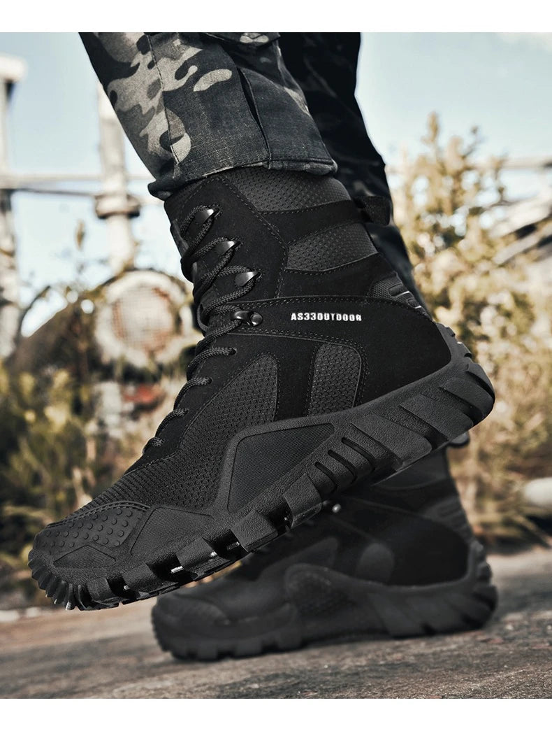 Outdoor Hiking Shoes Men Casual Combat Boots Men Breathable Wear-resistant Anti-slip Flat Comfortable High-top Boots Men