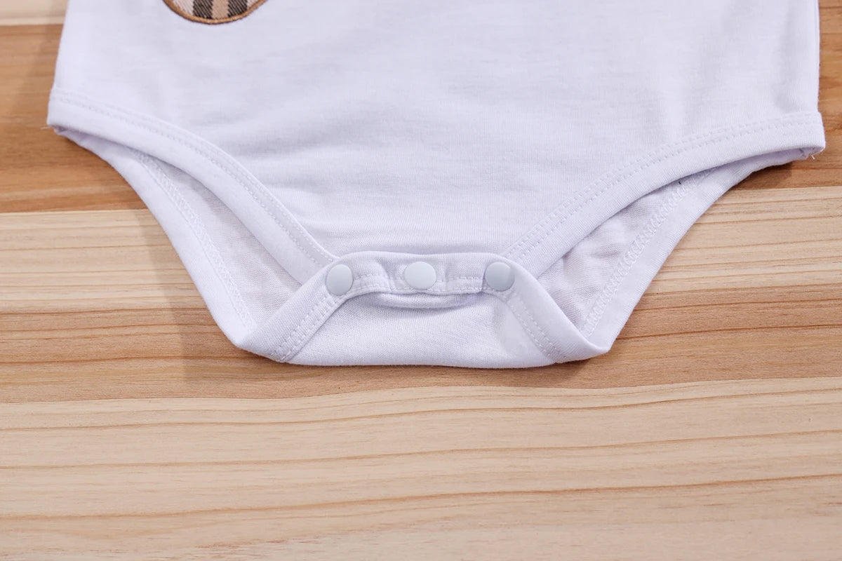 2PCS IURNXB Baby Clothes Sets Short Sleeve Boys Infant Plaid Bear Bodysuit+Suspenders Trousers Set Overall Newborn Outfits 1-18M