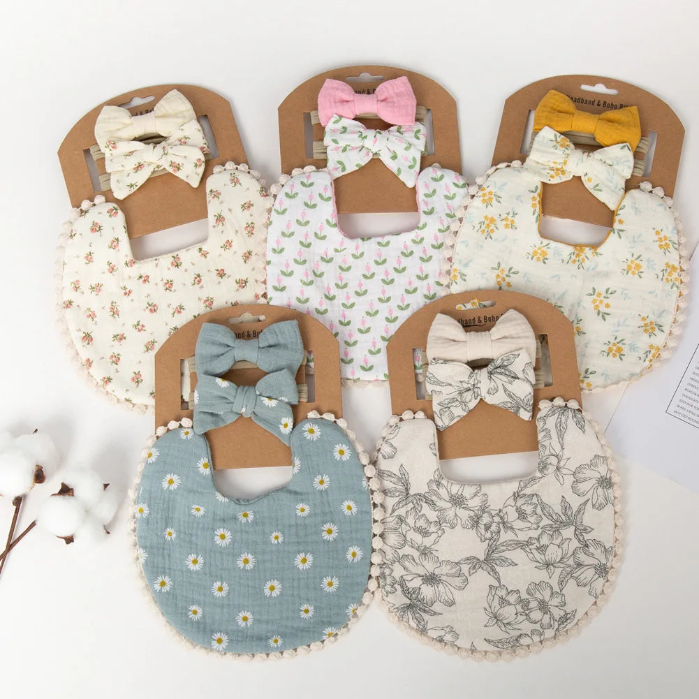 Personalized Custom name Embroidered Newborn letter Nursery Baby Bibs burp cloth suit Cotton Gifts for Boy Girl  ﻿