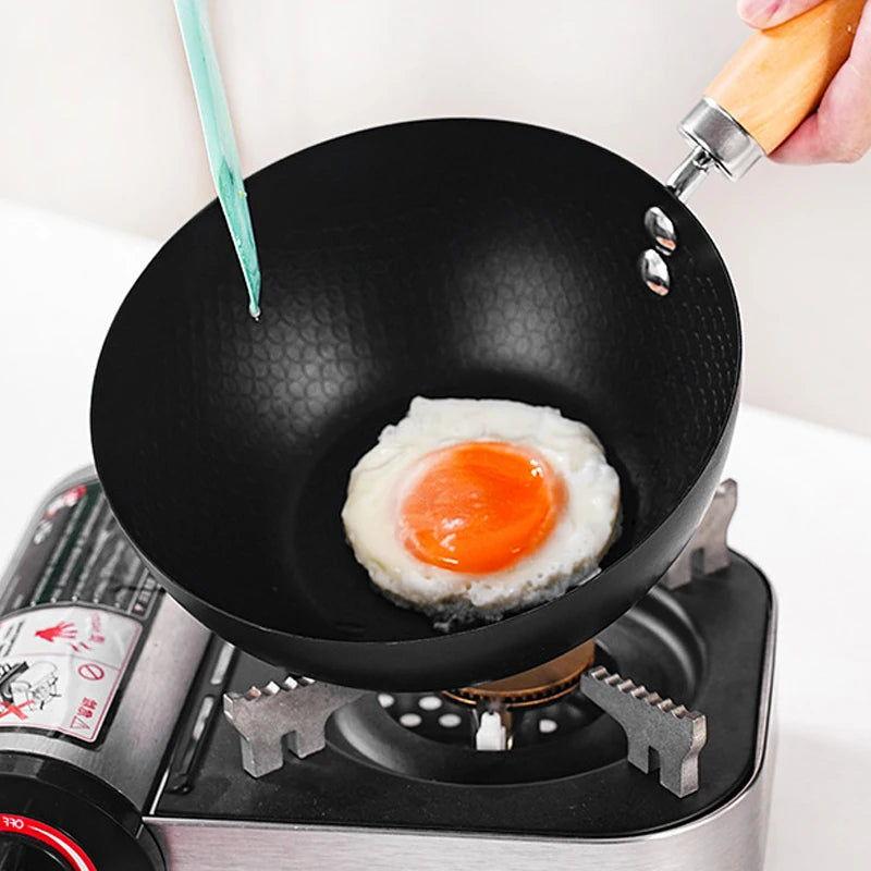 Carbon Steel Mini Wok 20cm Classic Kitchen Cooking Pot Non-Induction/Wooden Handle Flat Base Pan Includes 1 x Chinese Wok Pan