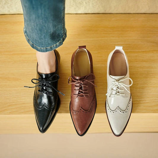 2025 Women's European and American New Spring and Autumn Pointed Leather Lace up Middle Heel Retro Blake Lefu Single Shoes