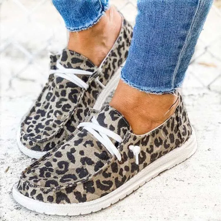 2021Women Sneakers White Leopard Canvas Shoes Fashion Vulcanize Flats Ladies Loafers Female Sports Shoes Casual Trainers