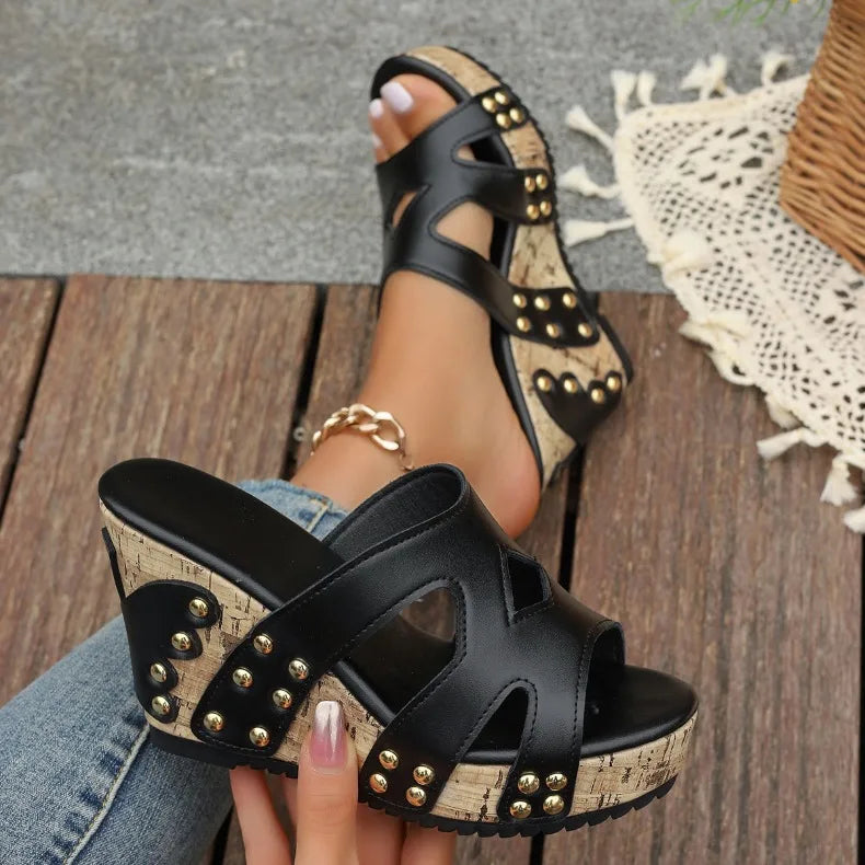 Women's Open Toe Wedge Heel Waterproof Platform Sandals Plus Size 2025 Summer New Fashion Rivet High Heel Sandals Zapatos Mujer