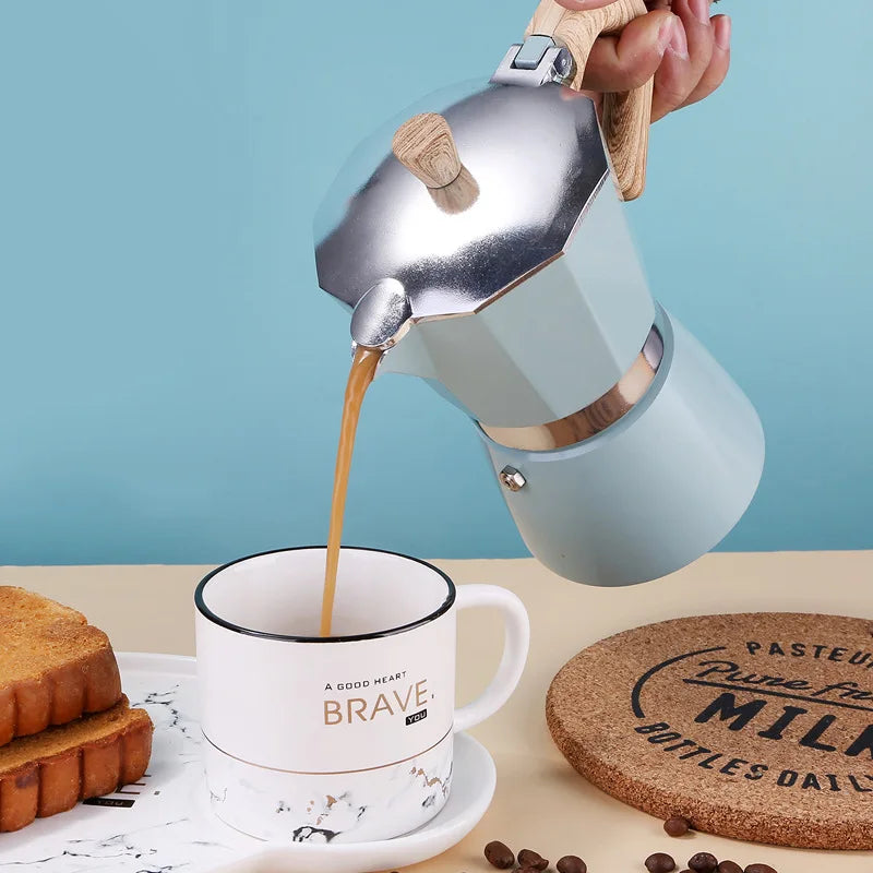 150ml/300ml Vintage Wooden Handle Espresso Maker Moka Pot Classic Italian KitchenTools Cafe Accessories
