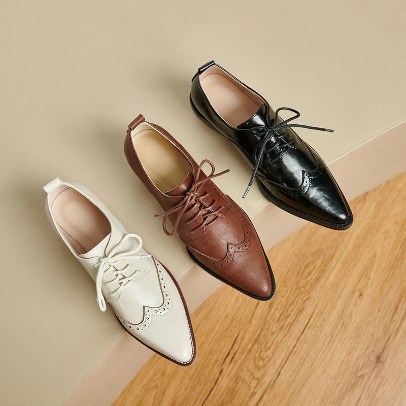 2025 Women's European and American New Spring and Autumn Pointed Leather Lace up Middle Heel Retro Blake Lefu Single Shoes