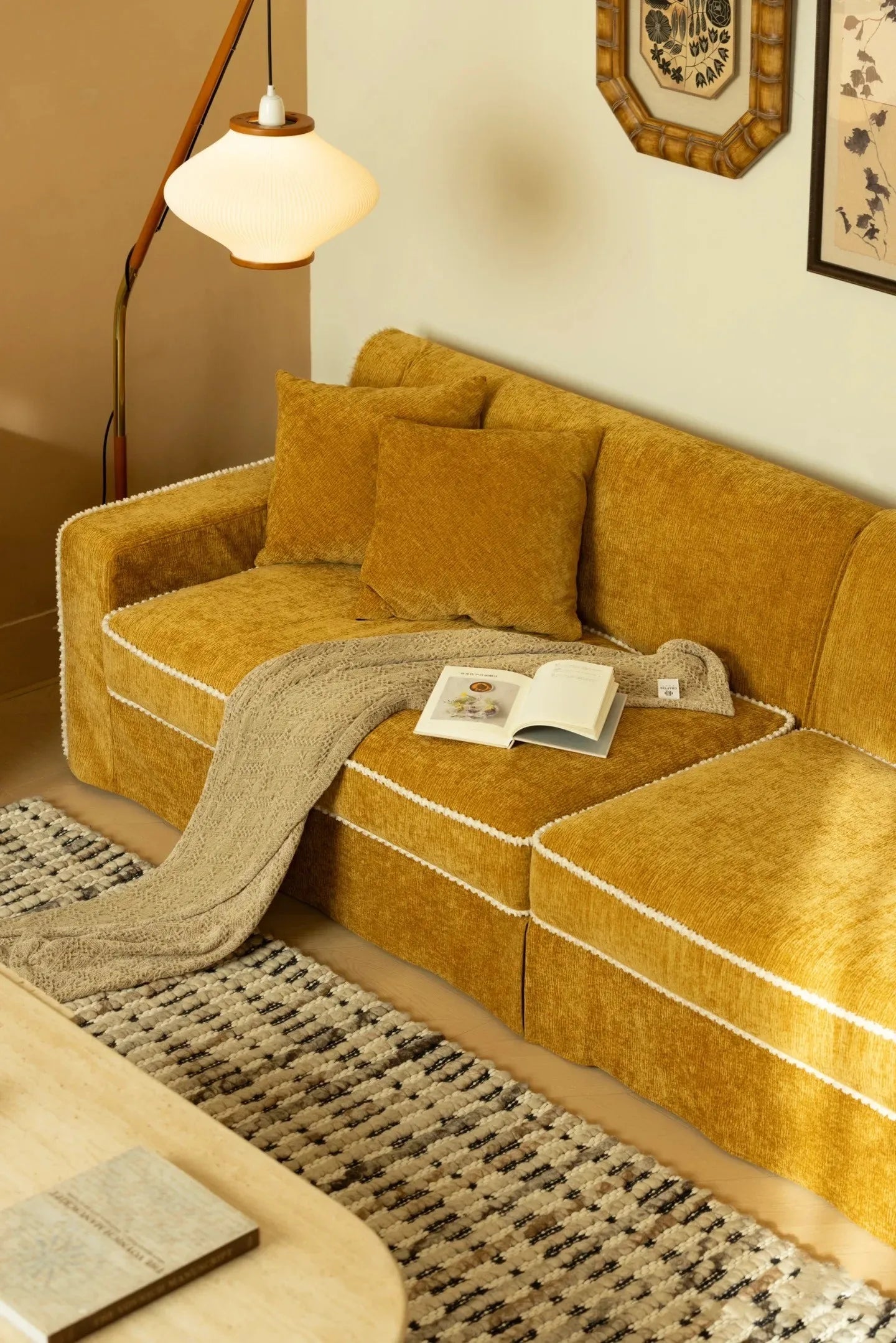 Sofa, living room straight row, pastoral French style, retro high-end sense, fabric multi-person sofa