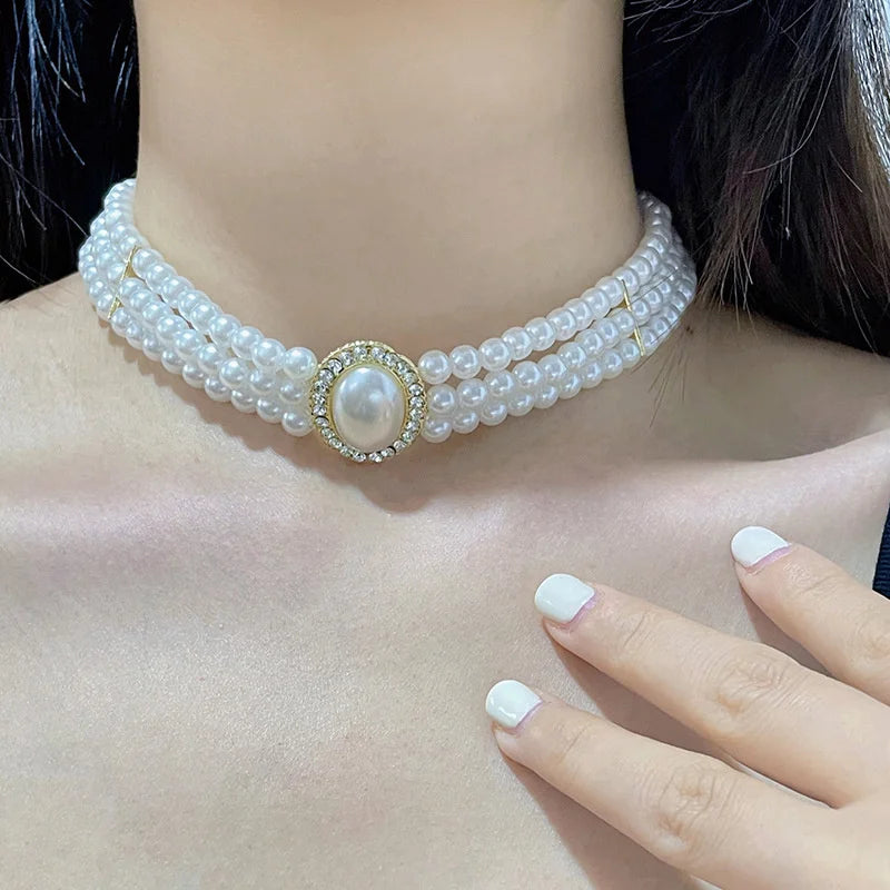 Luxury Vintage Three-layer Imitation Pearl Collar Choker Trendy Fashion Women Choker Necklace Wedding Party Jewelry Accessories