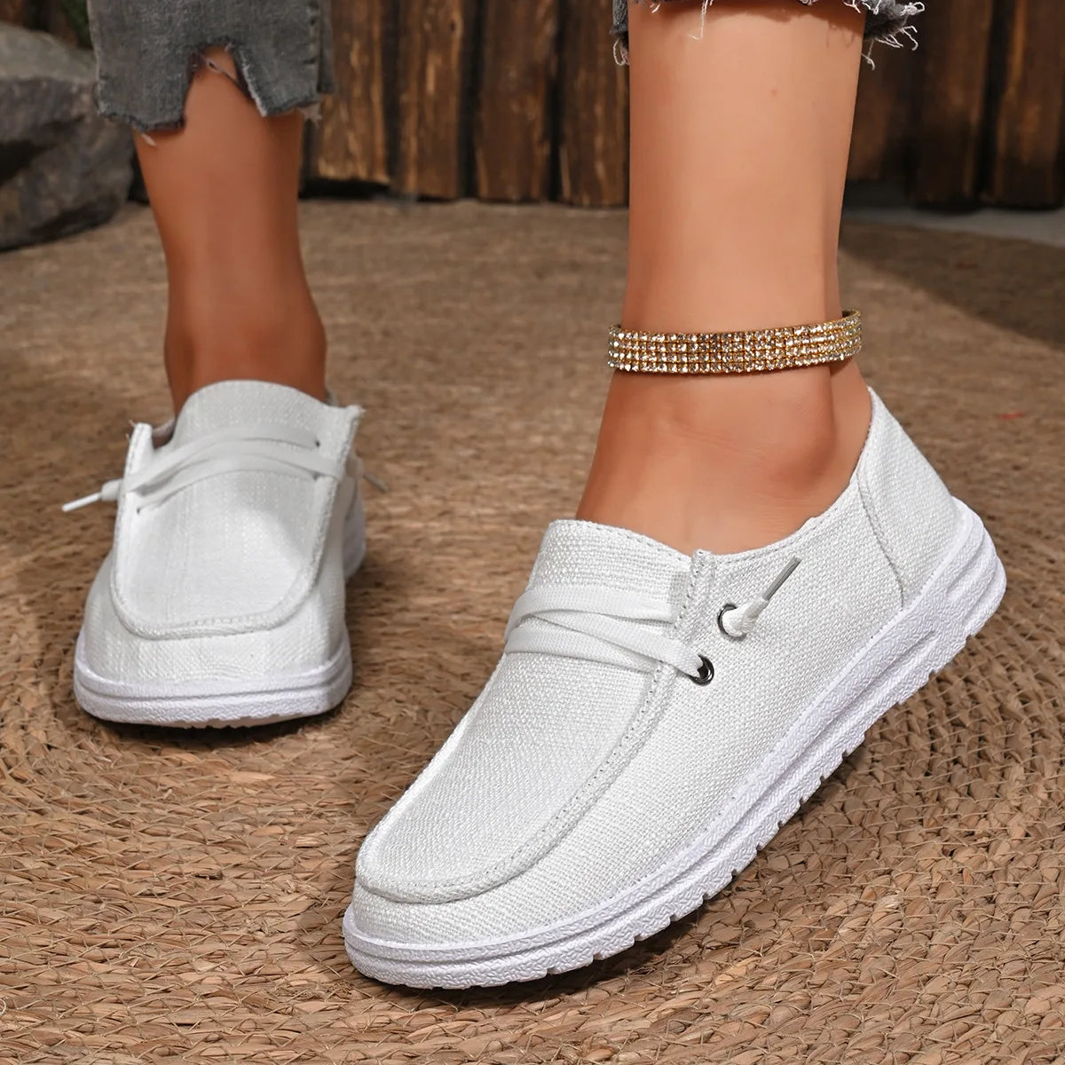 Lightweight Women Canvas Shoes Women Casual Sneakers Breathable Loafers Comfortable Solid Color Soft Sole Shoes Designer Shoes