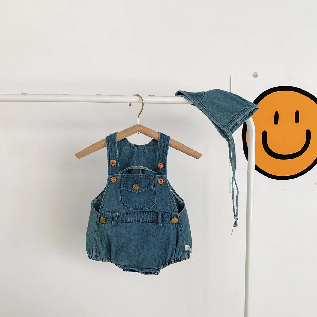 Baby Clothes Denim Sling Romper Infant Onesie Newborn One-piece 0-3 Years Old Complimentary Hat