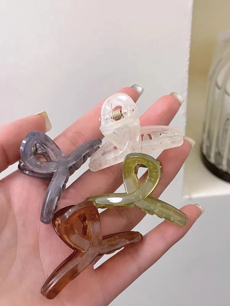 4pcs Mini Jelly Color Cute Catch Cross Shark Clip Bangs Hair Clips Gentle Half-tie Hair Headwear for Women Ins Fashionable Style