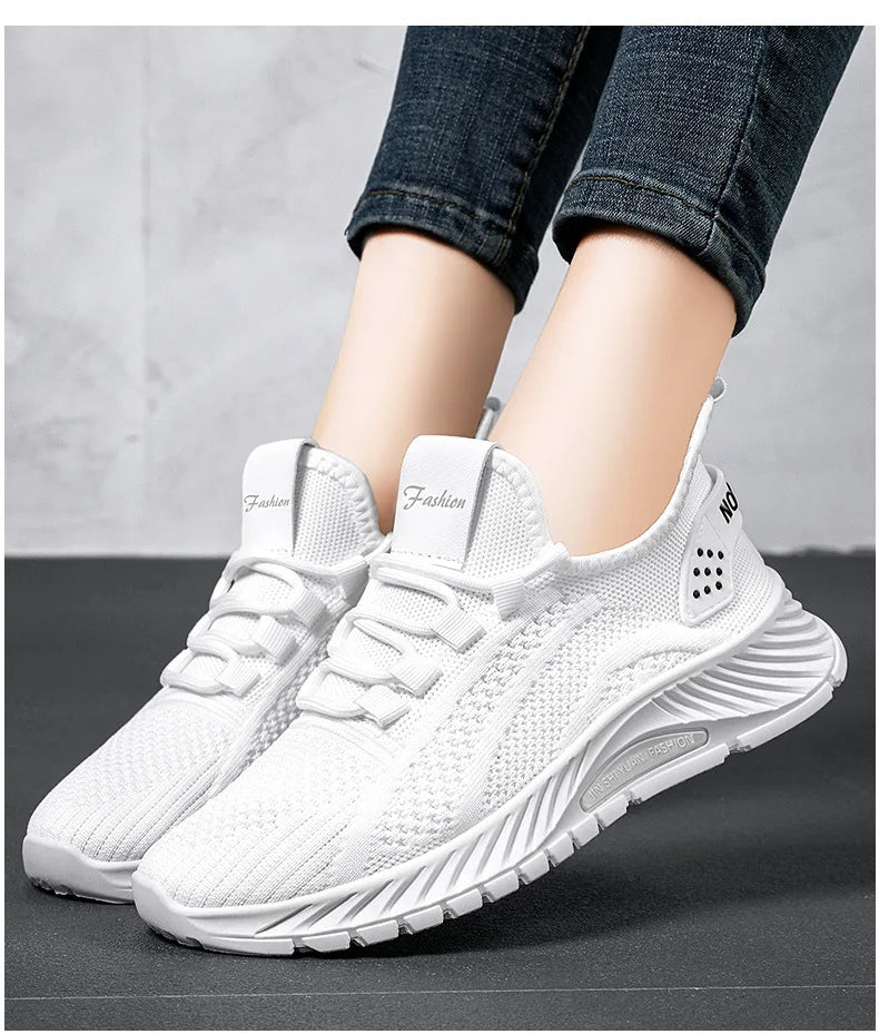 Women Lace Up Running Shoes Sporty Outdoor Beige Fabric Sneakers Comfort Lightweight Non Slip Athletic Shoes for Gym Work Casual