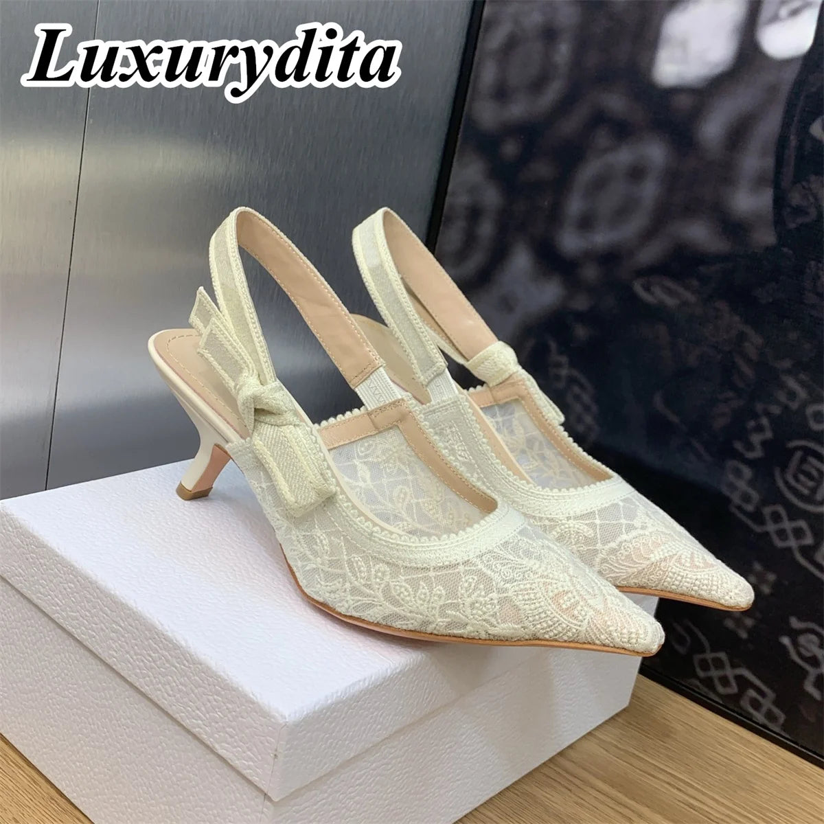 Top Quality Luxury Womens Sandal Casual Lace Flat Fashion Embroidered Muller Shoes Designer Silk Leather Soled High Heel