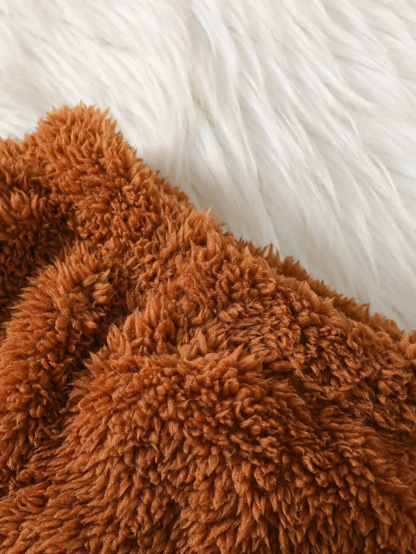 New Baby Girl Winter Casual Daily Cute Little Bear Fur Thick Design Suitable For Travel 2-Piece Set