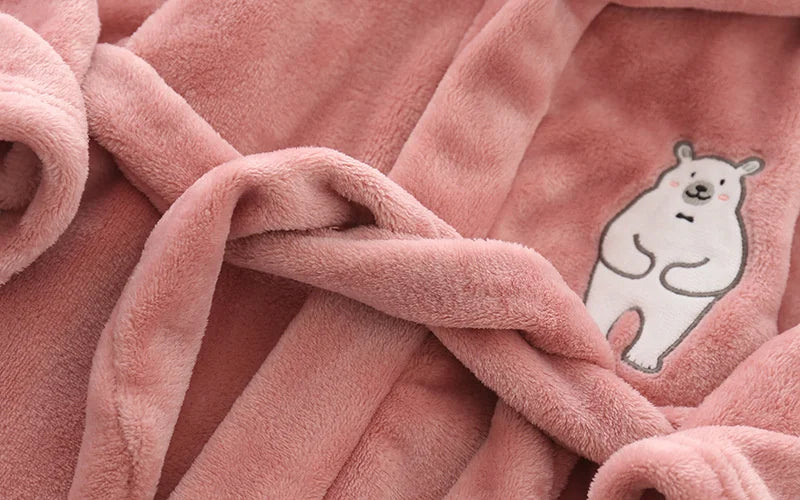 Kids Soft Pajamas Children's Winter Flannel Bathrobe 2023 New Cartoon Cute Sleepwear Boys Girls Autumn Robes Hooded Homewear