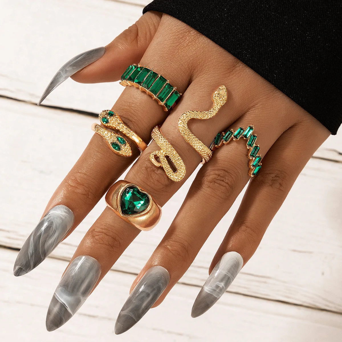 2024 New Tide Individuality Retro Geometric Hollowing Inlay Gem Rings SetLiquid State Metal Four-Piece Rings Set Paty Jewelry