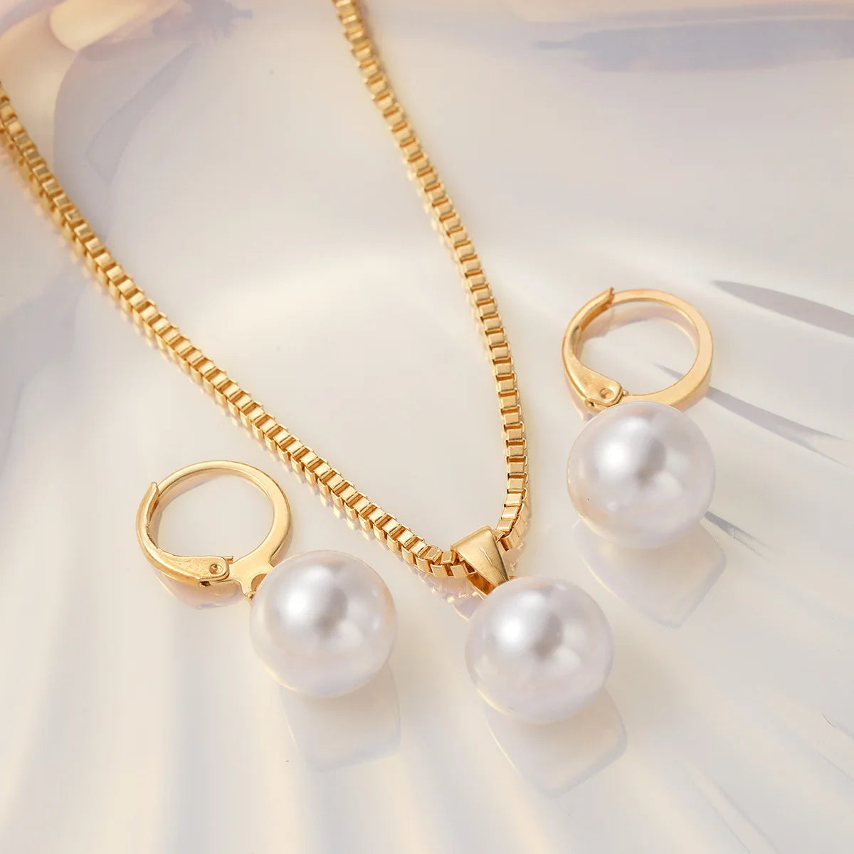 LATS 3 Pcs/Set Round Pearl Pendant Necklace For Women Exquisite Fashion Rhinestone Double  Earring Wedding Jewelry Set Gift