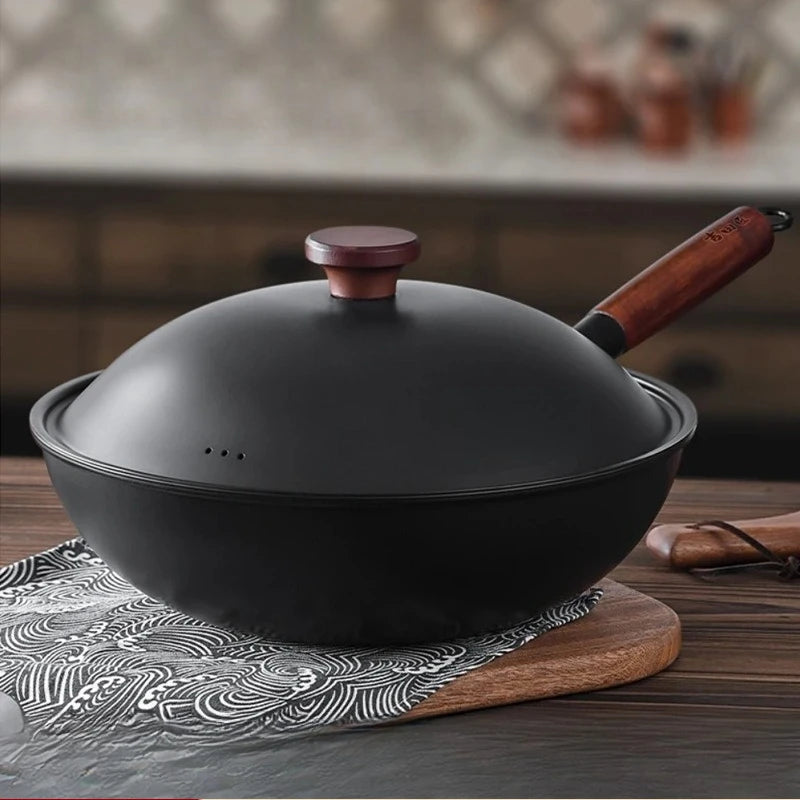 Japanese Iron Pan Wok Frying Pans, Flat Bottom Cast Iron Pans Are Convenient for Induction Cookers and Gas Stoves