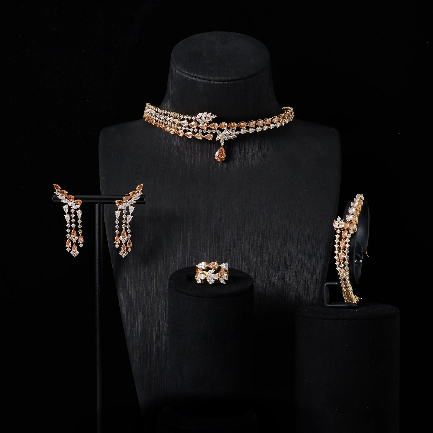 IN JEWELIFE Luxury Choker Neck Necklaces Gift Set for Women Jewelry Sets Unique Color Cubic Zirconia Wedding Accessories