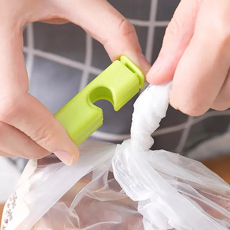 12/1Pcs Food Sealing Clips Bread Storage Bag Clips For Snack Wrap Bags Spring Clamp Reusable Kitchen Organization Sealing Clamp